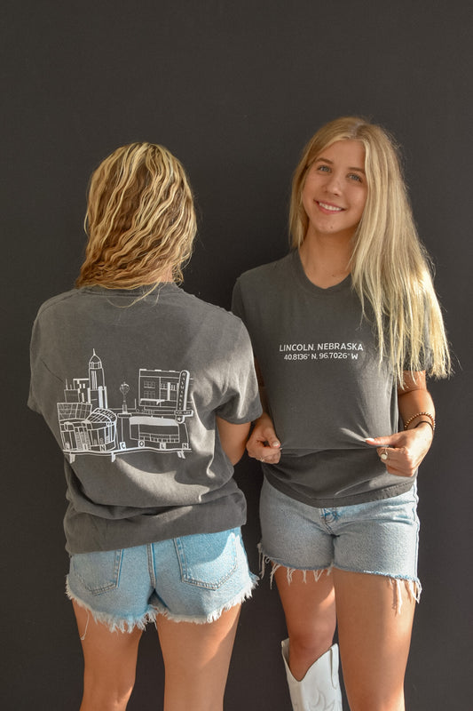 Lincoln Skyline Tee Pepper